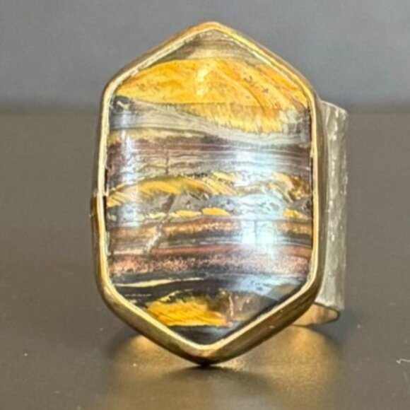 Handcrafted Tiger Iron Stone Ring With Hammered Silver Band - Picture 1 of 9